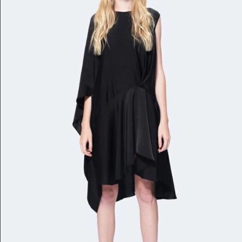 Primary black long tunic caftan sz Small NWT